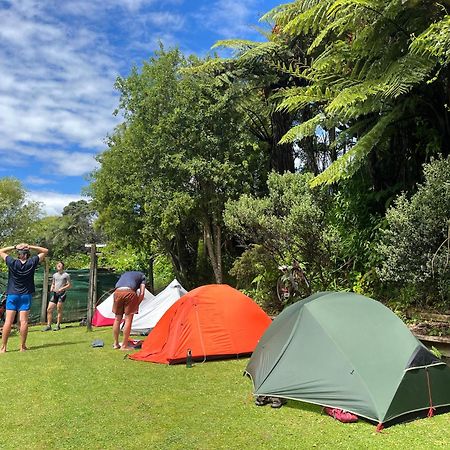 Global Village Travellers Lodge Greymouth Exterior foto