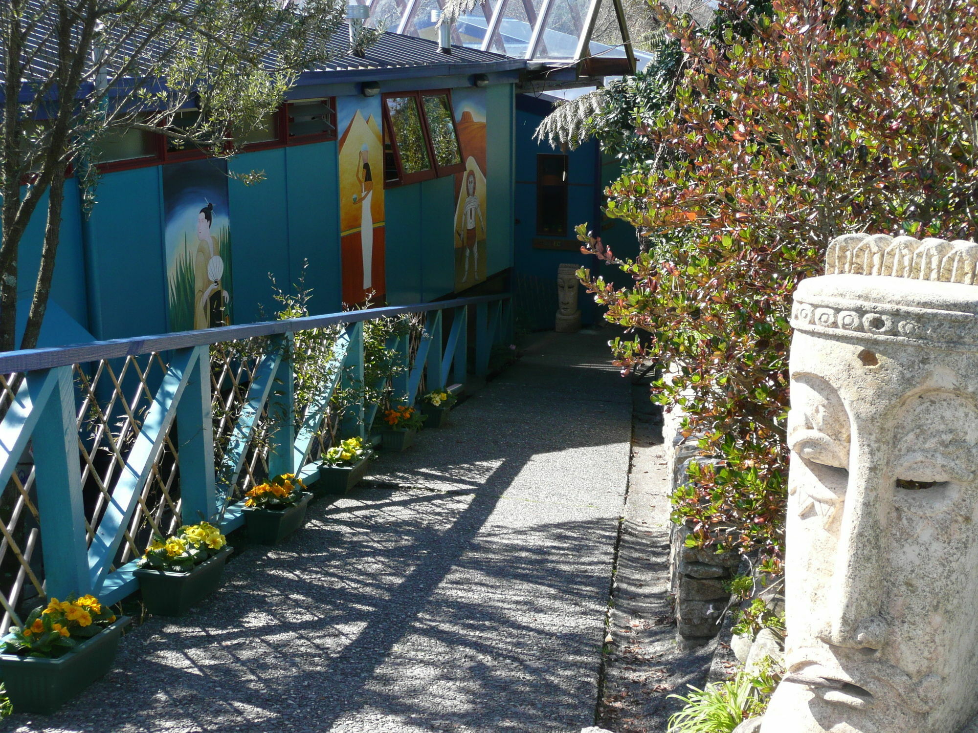 Global Village Travellers Lodge Greymouth Exterior foto The entrance to the museum